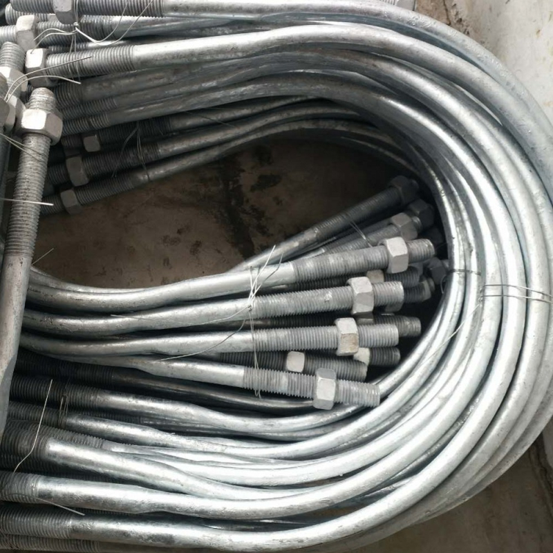 Hot-dip galvanizirana U-obujmica s U-vijakom za električne instalacije, ravna spona, nominalni promjer 20 mm