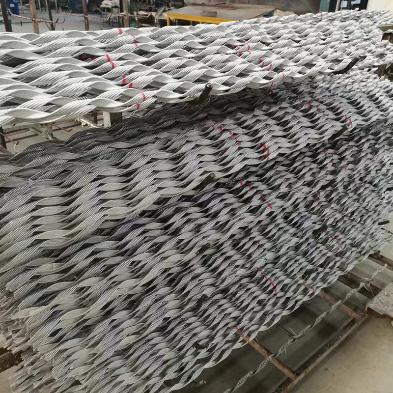 Napunjač napetosti s unaprijed uvijenim vodičem za ADSS/OPGW optičke kablove, za linije 10–220 kV, Model K