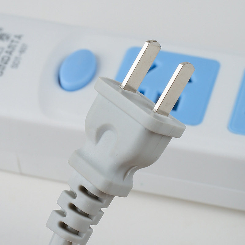 Xindatai stolni produžni kabel s više utičnica za studentski dom, s kabelom i prekidačem