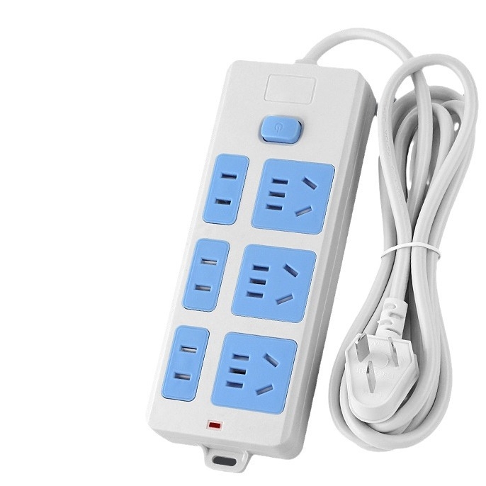 Plavi bijeli produžni kabel s 21 utičnicom, duljina 1.8 m, 3‑jezgreno uzemljenje, bakreni vodovi