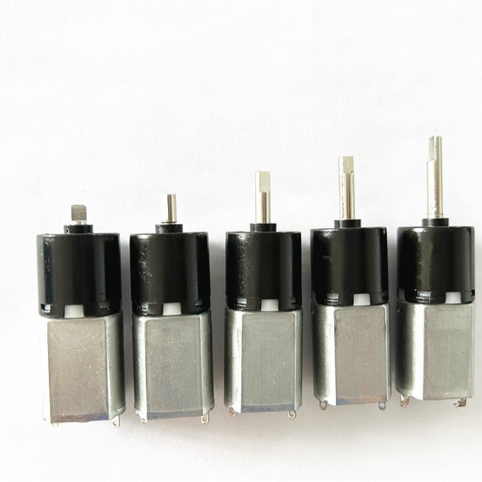 130 motor s redukcijom, visoke brzinsko s circlipom, motor za curling kosu 3.7V/12V i motor za piljenje stopala