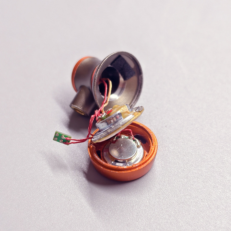Xingqiong MMCX slušalice, žične HiFi slušalice s dvostrukim dinamičkim pogonima, polu-ušni dizajn s mikrofonom, retro stil