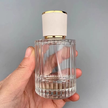 Függőleges csíkos, hengeres parfümös üveg, átlátszó üveg, kapacitás 30/50/100 ml, 15 menetű permetezőfej