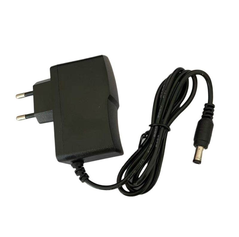 Switch-mode napajanje s više izlaza: 12V1A, 12V2A, 12.6V1A, 5V1A, 9V1A