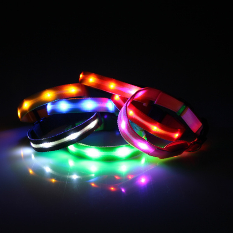 LED svjetleći kaiš za psa s mrežastim dizajnom 2.0, prilagodljiva oznaka, treperi LED, najlonska traka