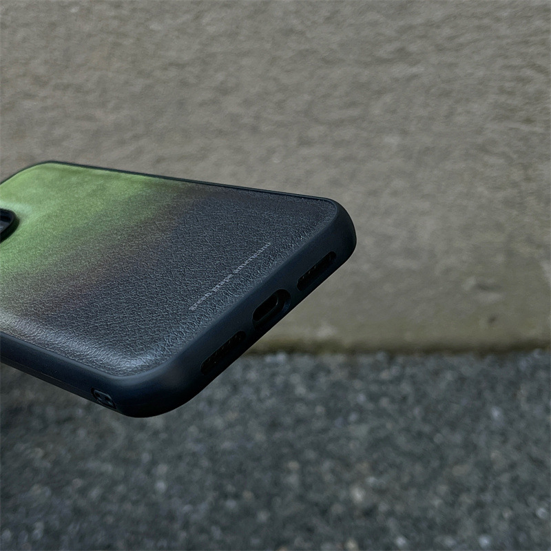 17Pro kožna futrola s retro gradijentom Matcha zelene boje za iPhone 16 Pro Max