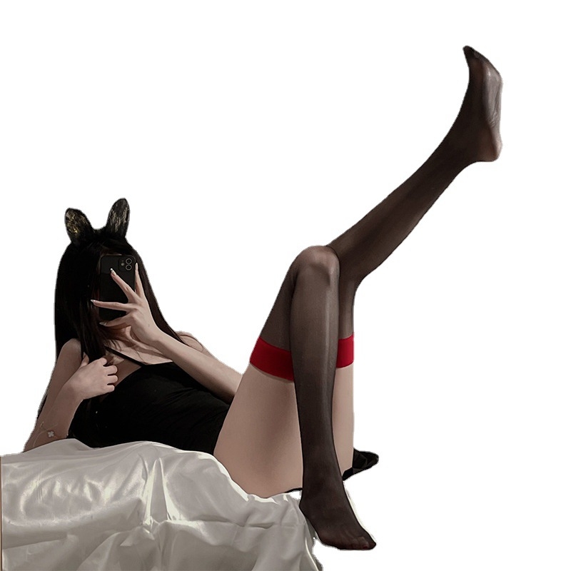 Crne najlon čarape iznad koljena s crvenim rubom, kontrastne boje, široki gornji rub, seksi donje rublje, model 5027