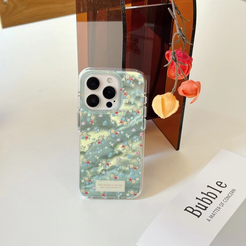 Maska za iPhone 16 Pro Max s plavom pozadinom i sitnim cvjetnim uzorkom, inspirirana korejskim stilom