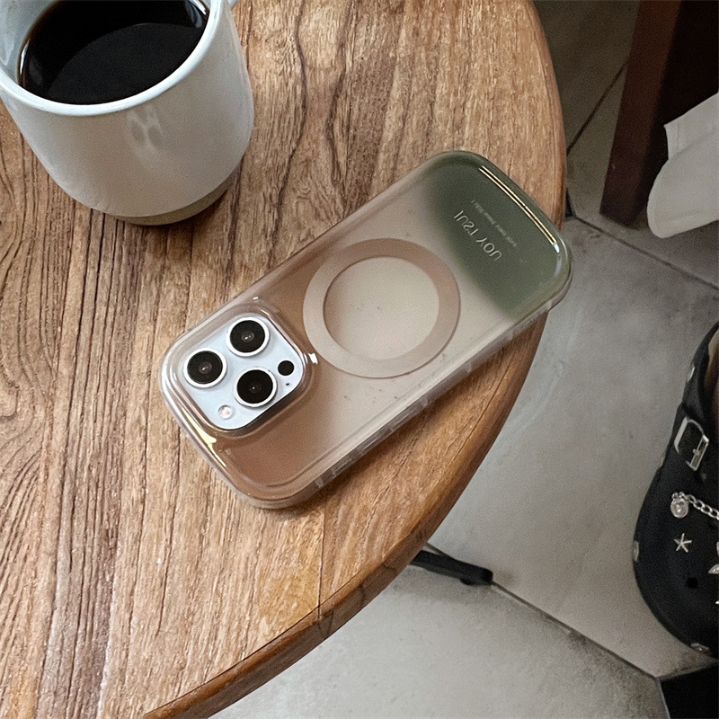 Gradijentno magnetsko kućište za iPhone 13/14/15/16/17 Pro Max — otporno na padove