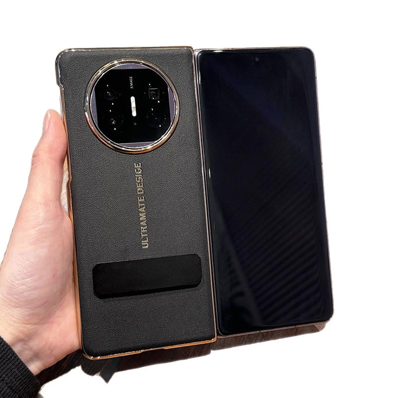 Carcasă Huawei MateX5 cu suport rotativ și capac posterior cu ecran pliabil, design 2 în 1 din piele netedă, finisaj electroplating, disponibil în roșu sau negru.