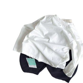 Gyerekeknek szóló hosszú ujjú T-shirt, 2026 tavasz-őszi kollekció, uniszex, hímzett betűkkel, egyszerű mindennapi felső