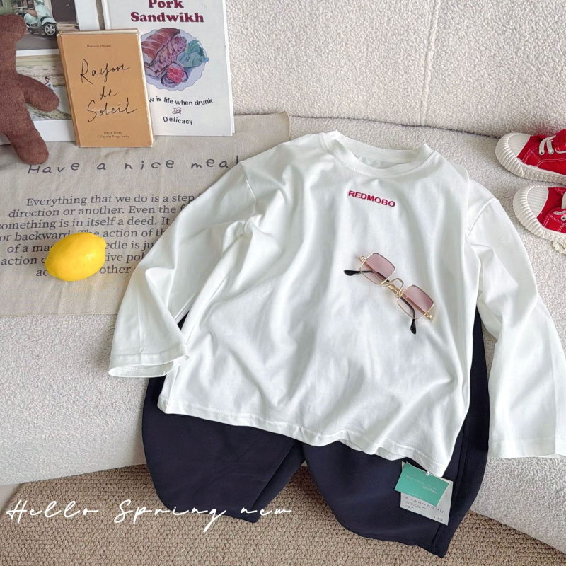 Gyerekeknek szóló hosszú ujjú T-shirt, 2026 tavasz-őszi kollekció, uniszex, hímzett betűkkel, egyszerű mindennapi felső