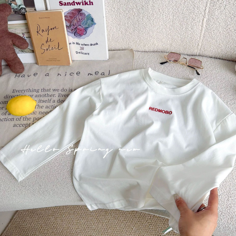 Gyerekeknek szóló hosszú ujjú T-shirt, 2026 tavasz-őszi kollekció, uniszex, hímzett betűkkel, egyszerű mindennapi felső