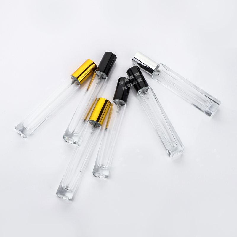 10 ml-es parfümös palack, négyzetes vagy kerek, csavaros kupakkal, átlátszó üveg, vastag alj, hordozható utántöltő palack – üres flakon