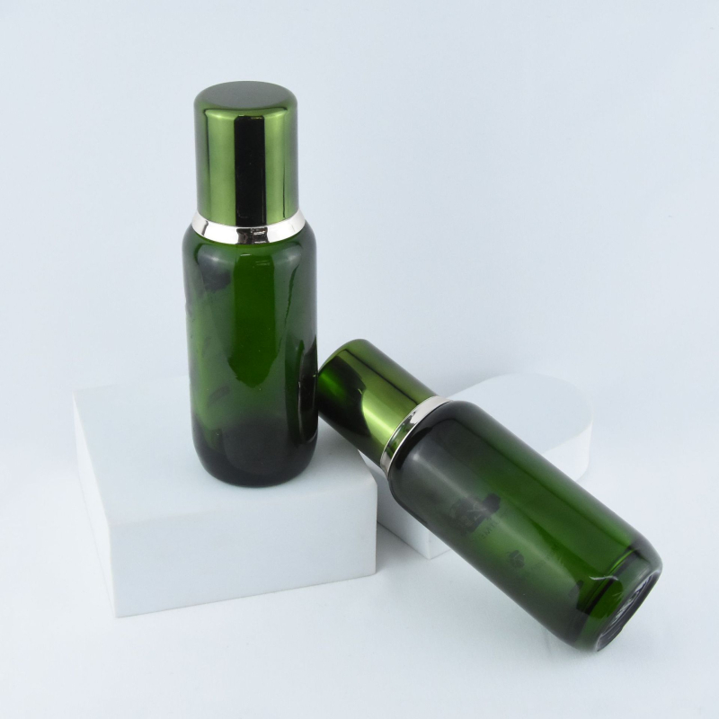 150 ml esszenciás üveg elektroplatinált zöld kupakkal, újratölthető, egyenes kör alakú forma