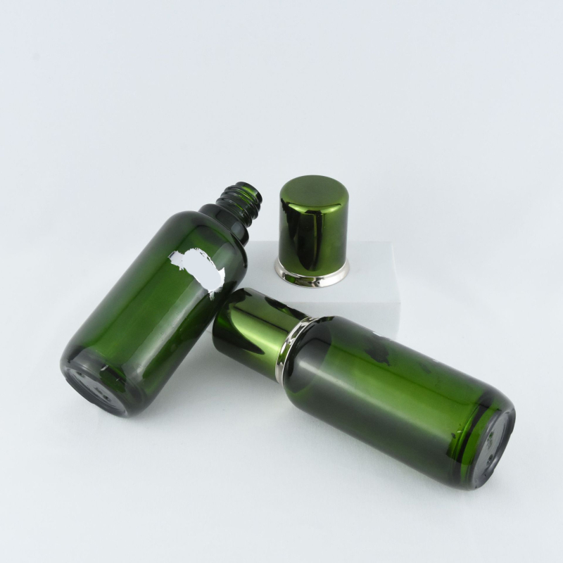 150 ml esszenciás üveg elektroplatinált zöld kupakkal, újratölthető, egyenes kör alakú forma