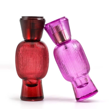Színes üveg parfüm utántöltő palack csavaros kupakkal, hordozható, 30 ml/50 ml, üres palack szórófejjel