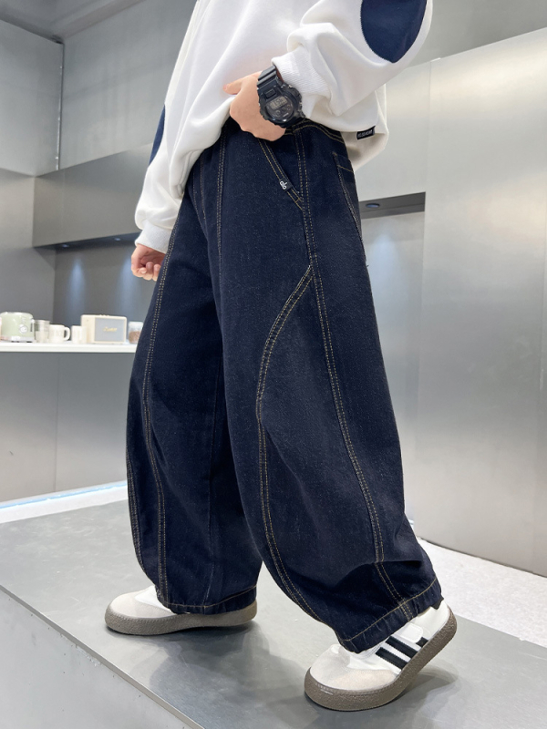 Z5850 Fiúknak készült őszi farmernadrág topstitch varrással, lazán szabott, hosszú