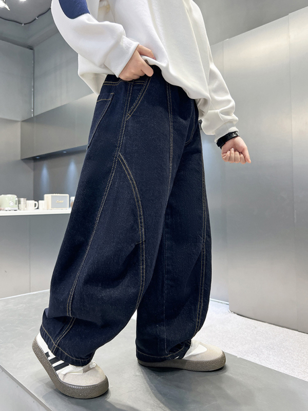 Z5850 Fiúknak készült őszi farmernadrág topstitch varrással, lazán szabott, hosszú