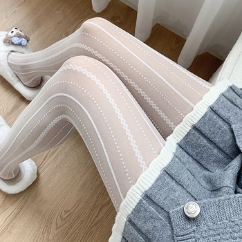 Ženski prozirni bodystocking za proljeće i jesen, bijela, tanak, s vertikalnim pletenim prugama, ultra proziran, oblikuje kožu