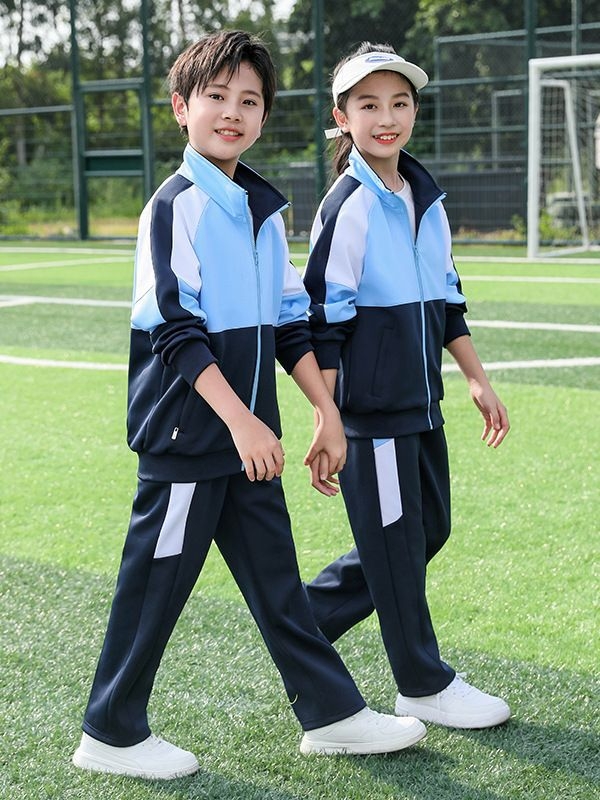Hosszú ujjú iskolai egyenruha őszi sportnapra, egyetemi-stílusú cipzáras felső és nadrág