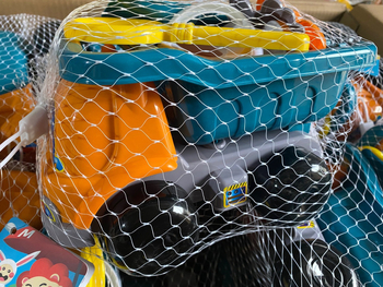Set dječjeg plažnog automobila za igru u vodi i na pijesku, s lopaticom za pijesak, pješčanim satom, Cassia sjemenkama i plastičnom kanticom za plažu