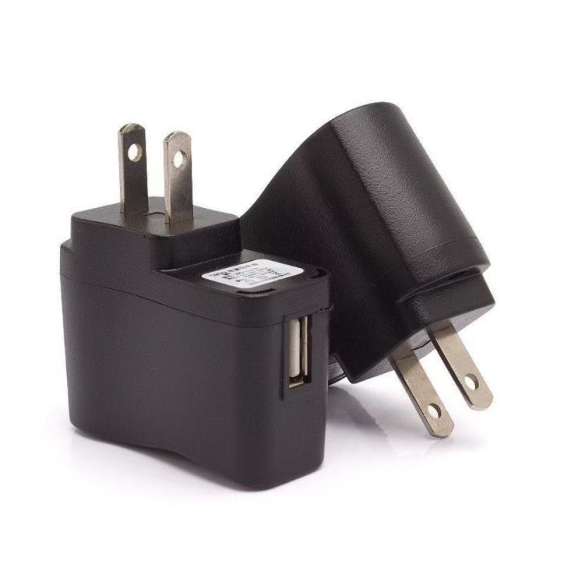 USB зарядно с променящ се цвят, 5V 1A, индикатор
