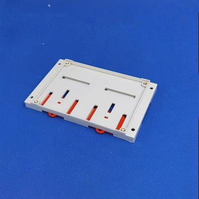XLK-2 пластмасов корпус за PLC индустриален контролен бокс, размери 145 × 90 × 40 mm, с обработени отвори