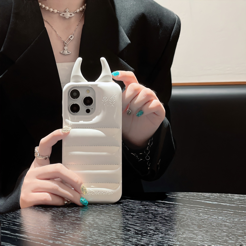 Kožna futrola za telefon u stilu Inst s 3D demonskim pipcima za iPhone 17 Pro Max i iPhone 13/14