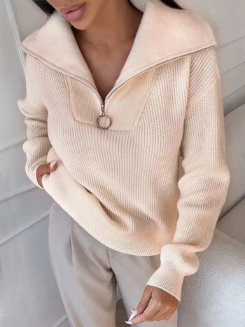 Oversize pleteni pulover s visokim ovratnikom