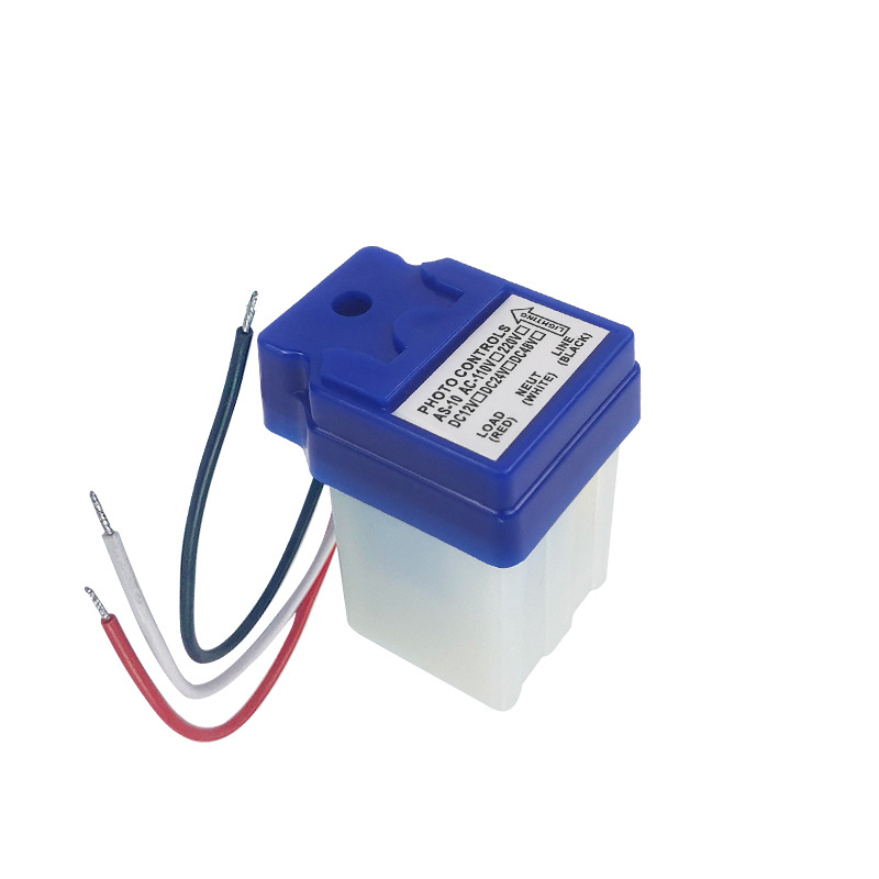 Kültéri utcai lámpa fényérzékelővel, 220V