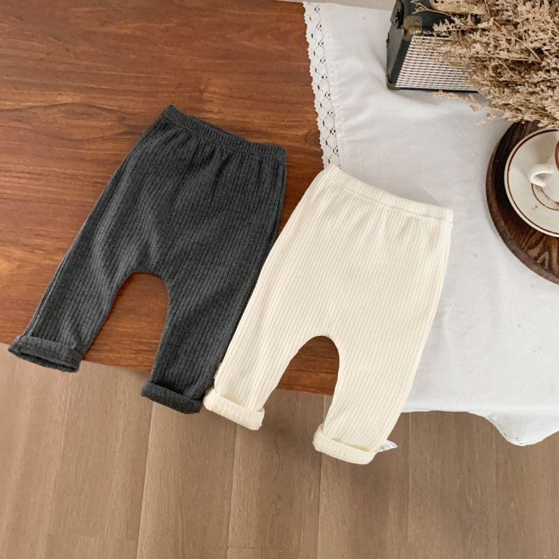 Rajzfilm mintájú pamut leggings babáknak és totyogóknak