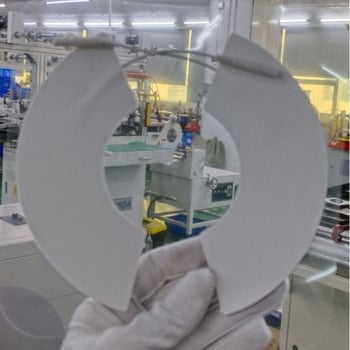 Fizioterapijska elektroda podložka 134×45 mm, hipoalergena, nježna prema koži i prozračna, od netkanog materijala