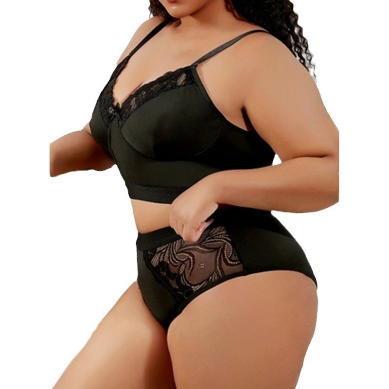 Crni sexy set donjeg rublja za veće veličine, push-up grudnjak