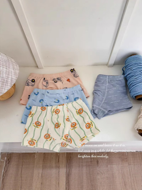 Dječje bokserice od pamuka, prozračne i antibakterijske 7A, četiri komada u pakiranju, unisex, za djecu 3–8 godina