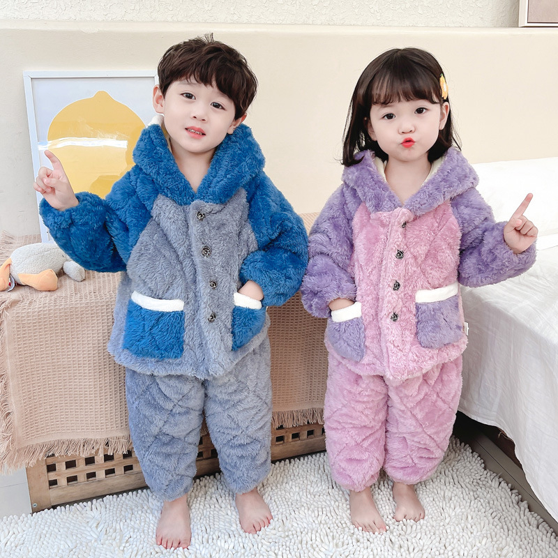 Téli gyerekeknek szóló otthoni meleg ruházat dupla fleece béléssel, vastag és meleg, két részes szett, koreai stílusú aranyos pizsama