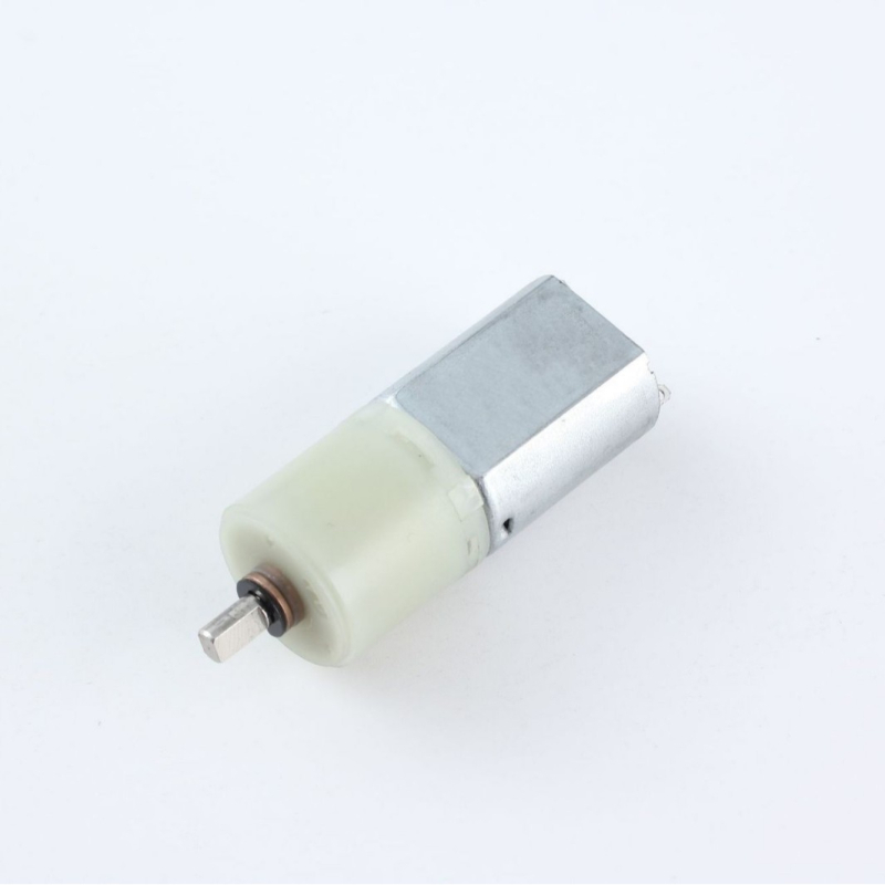 130-veličine mikro redukcijski motor s izlaznim osovinom 9,5 mm i ležajnim prstenom za uvijač za kosu i mikser