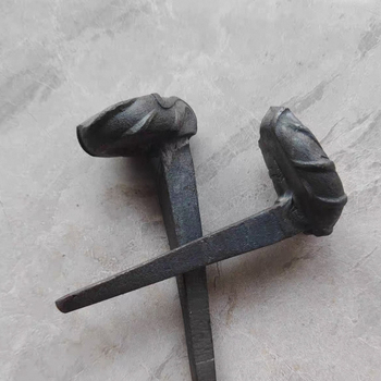 Lijevani četvrtasti željezni kolčići za održavanje željeznice, 16×16×165