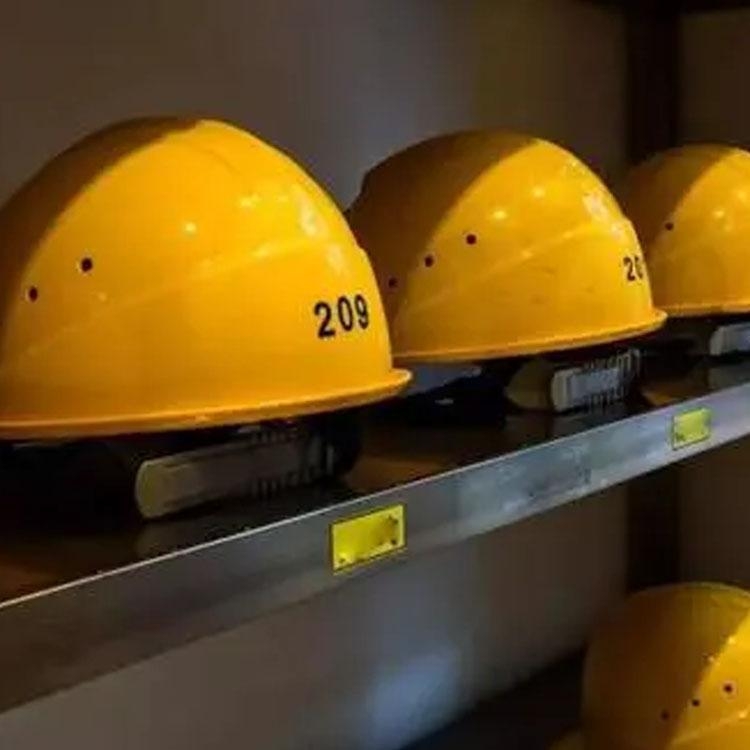 Kaciga za sigurnost u rudarskoj industriji, podzemna upotreba, otporna na udarce, otporna na plamen, udobna za nošenje, sigurna