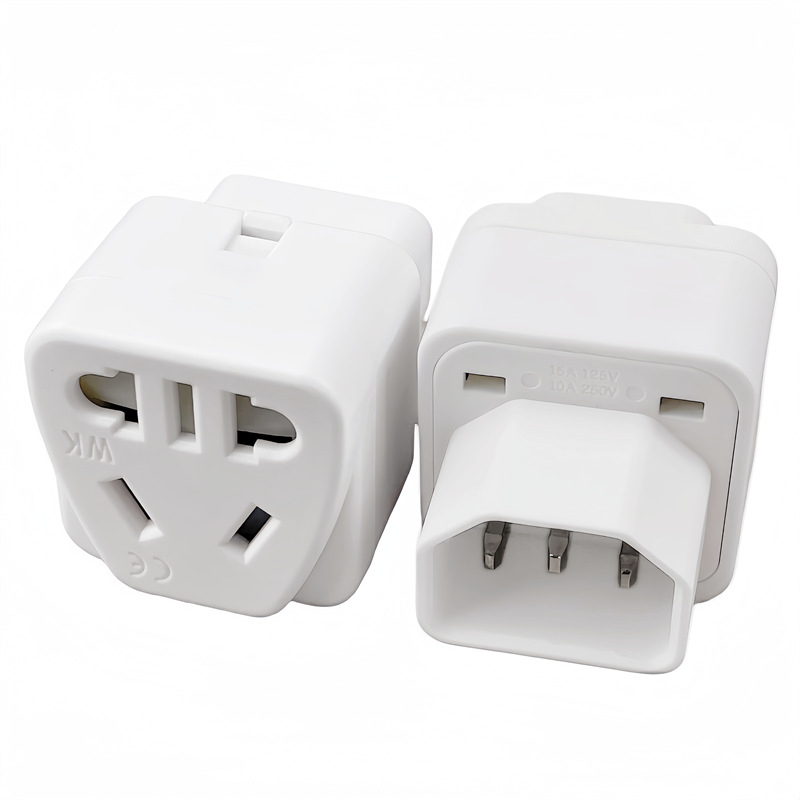 Szekrényhez készült PDU aljzat, IEC C13 aljzat, UPS kimeneti adapter C14 a GB szabvány univerzális aljzathoz, 10A