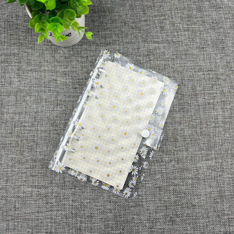 A6 binder s prozirnim PVC omotom, motiv tratinčice, inspiriran japanskim i korejskim stilom