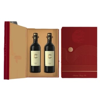 Kutija za vino s dvije boce crnog vina, prilagodljiva za jednu ili dvije boce, s preklopnim poklopcem i otiskom
