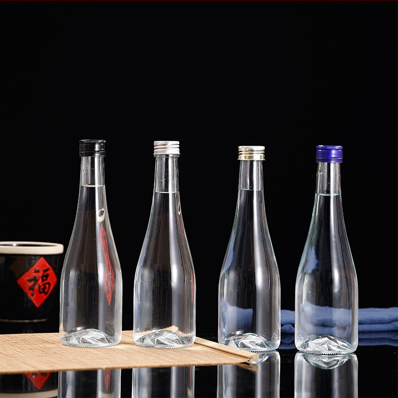 Prozirne staklene boce za alkohol, sok od breze, napitke, voćna vina i mineralnu vodu