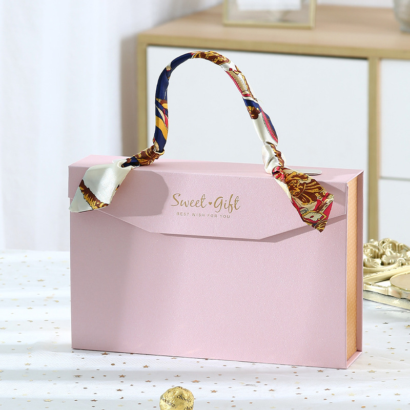 Set portabil de cutii cadou cu capac — cutii goale pentru nunți, cadouri pentru domnișoarele de onoare și cutii pentru bomboane, cu șal de mătase, disponibile în dimensiuni mici, medii și mari