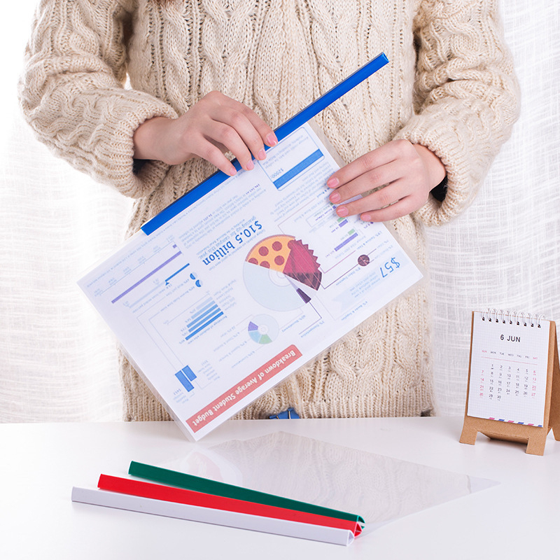 Deli 5854 dosar A4 transparent cu clemă pentru tijă, pachet de 10 buc.