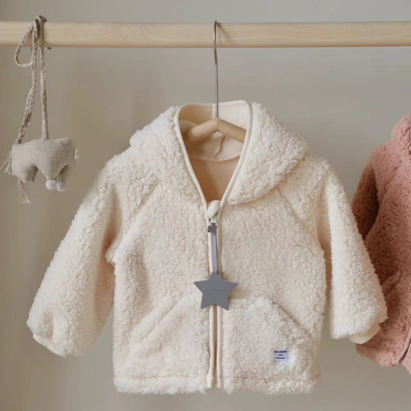 Dječja jakna od teddy fleece s kapuljom i zatvaračem na zip, unisex, zima 2025