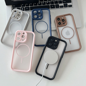 Husă dublă magnetică din PC, cu finisaj mat, pentru iPhone 15 Pro Max, albă – protecție anti-cadere