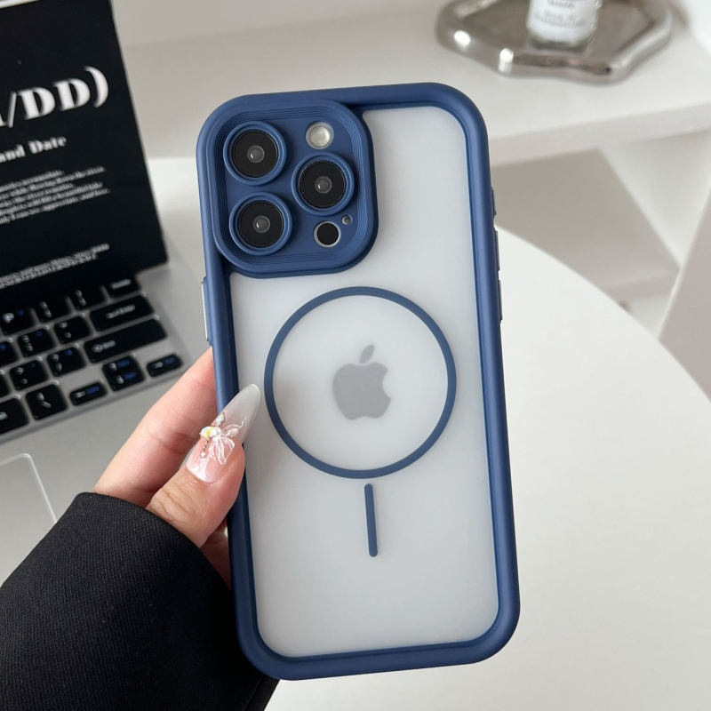 Husă dublă magnetică din PC, cu finisaj mat, pentru iPhone 15 Pro Max, albă – protecție anti-cadere