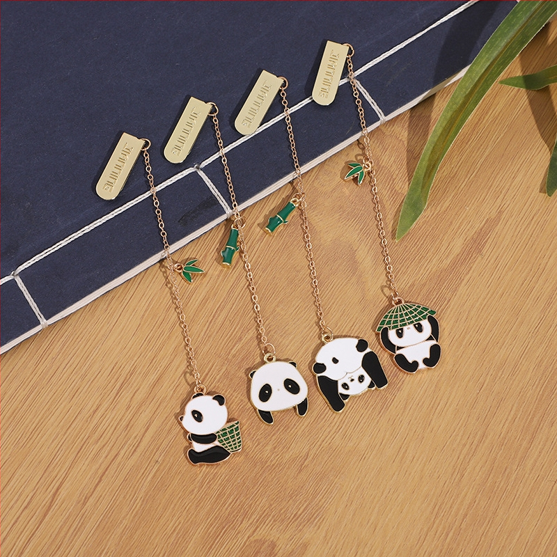 Clip metalic pentru pagină cu Panda – design de desen animat, inimă, cadou pentru elevi, rechizite culturale și creative