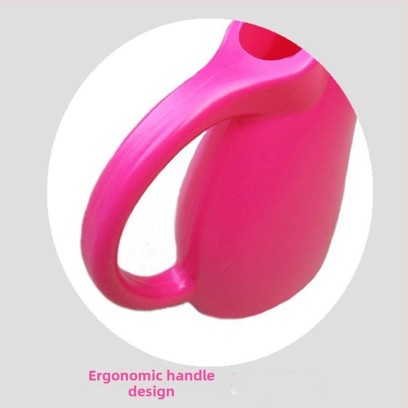 Stropitoare din plastic, culoare multicolor, gură lungă, deschidere largă, 2 L